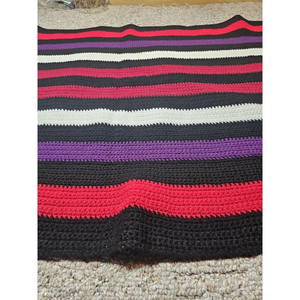 New Handmade Crochet‎ / Knitted Baby Afghan Lap/Wrap/Throw 28.5"X53" Black Red